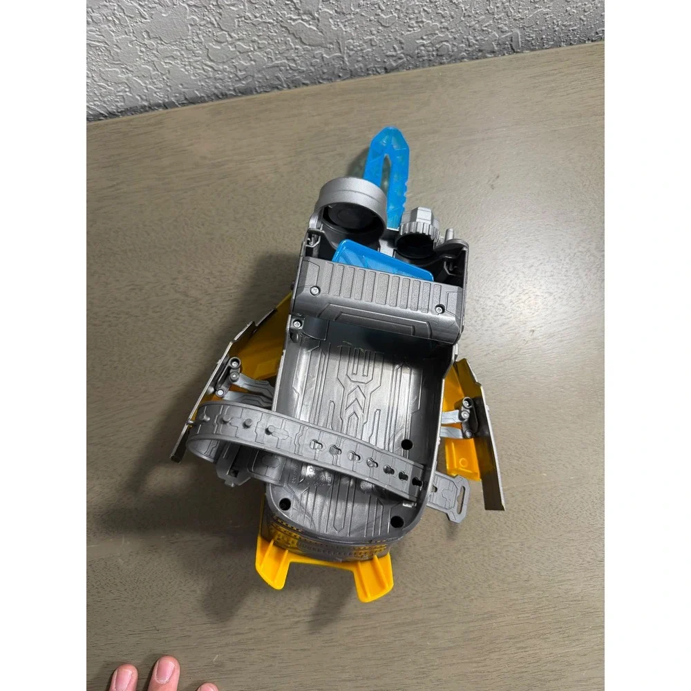 Hasbro Transformers Bumblebee Stinger Blaster- No Discs